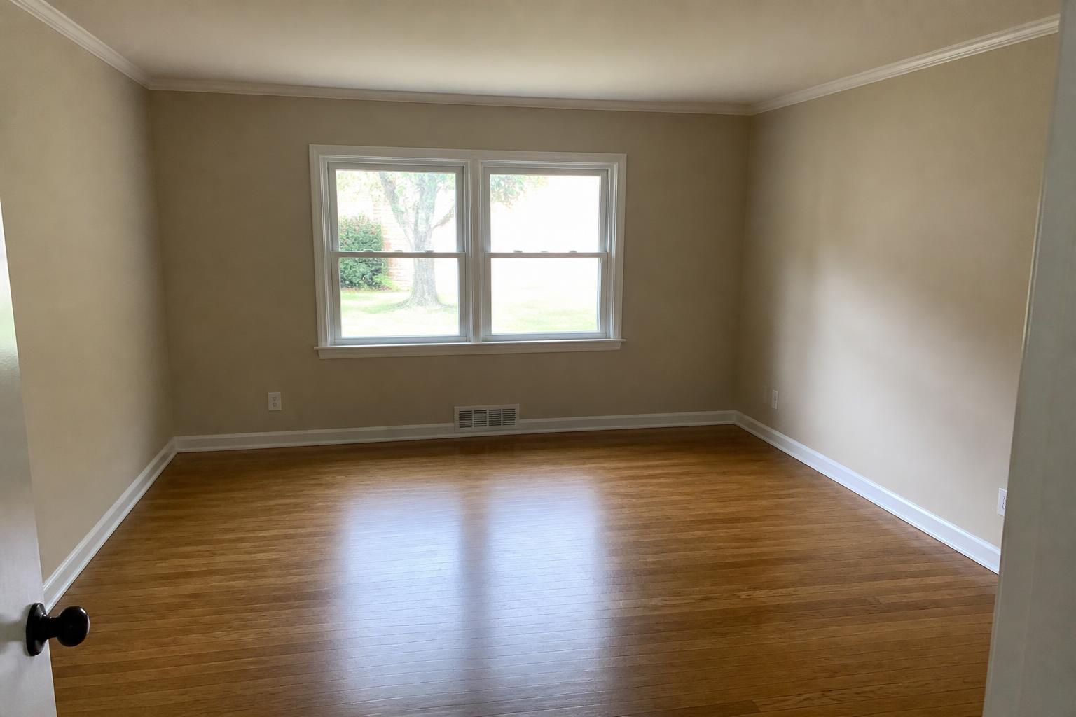 Interior repaint & trim — Tigard after